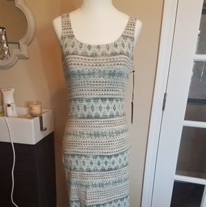 NWT Knitted midi dress